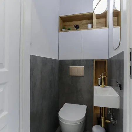 Lejlighed Duzy Nowy Apartament Uma 6 Pokoi Z Widokiem Na Stadion - Gt