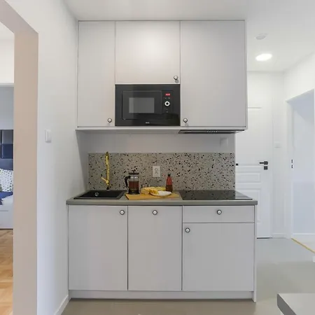 Duzy Nowy Apartament Uma 6 Pokoi Z Widokiem Na Stadion - Gt דירה גדנסק